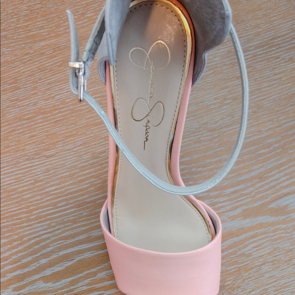 Jessica Simpson two tone pumps